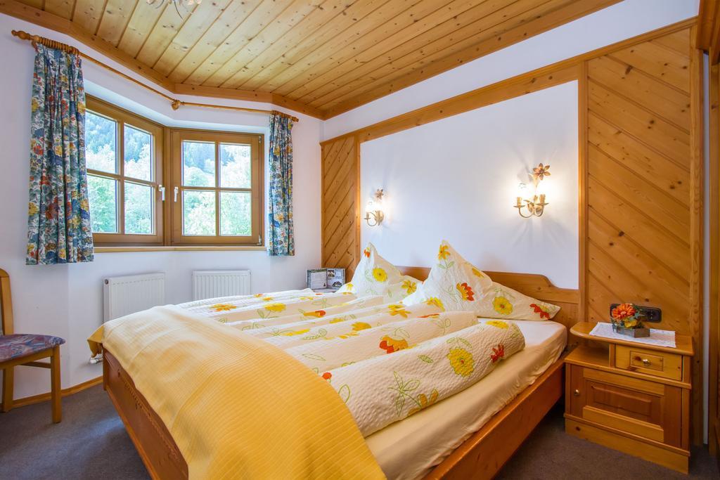 Ferienhaus Niedermoser Leogang Værelse billede